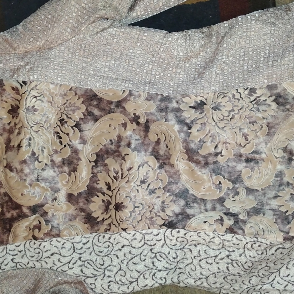 Women's jacket - Picture 2 of 4